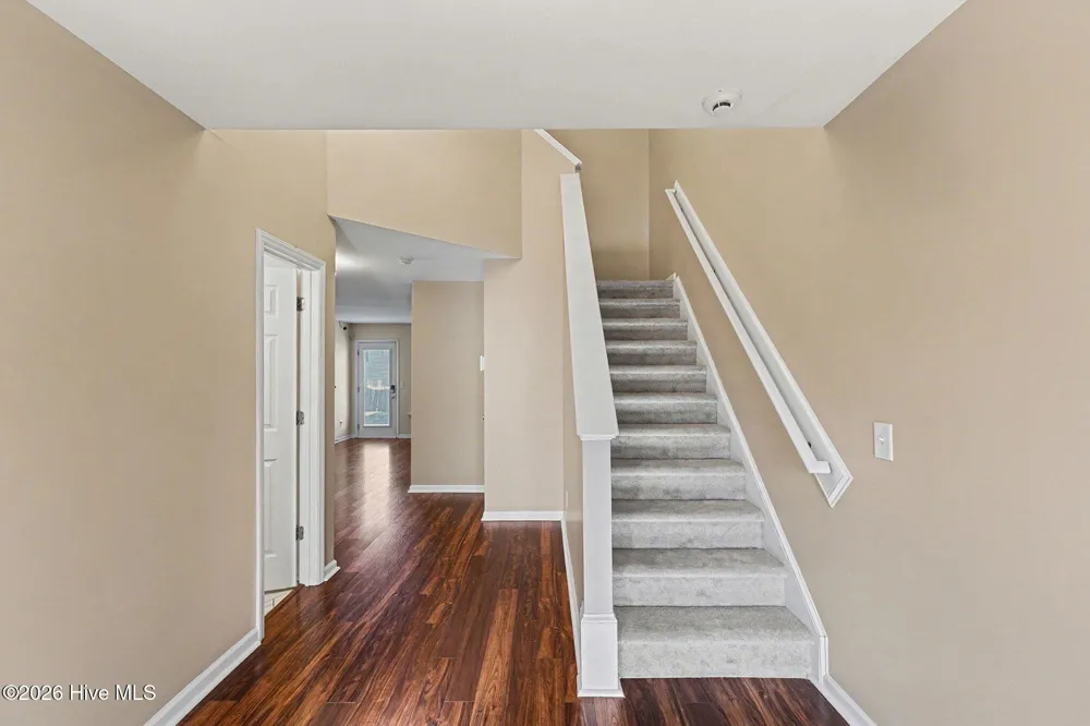 2547 Crescent Forest Drive Raleigh, NC 27610