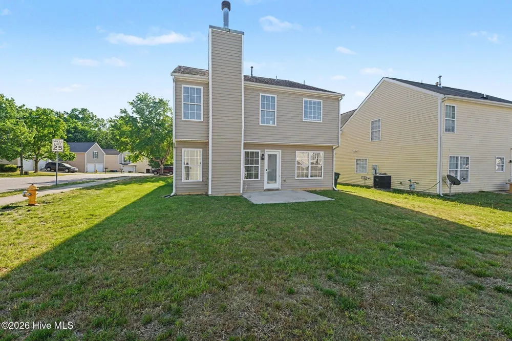 2547 Crescent Forest Drive Raleigh, NC 27610