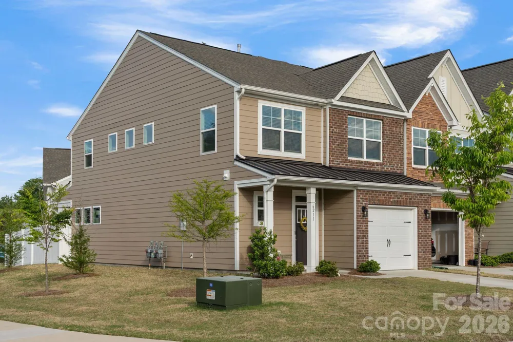 6211 Nandina Drive Harrisburg, NC 28075