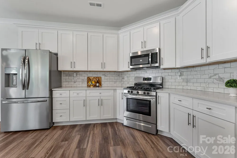 6211 Nandina Drive Harrisburg, NC 28075