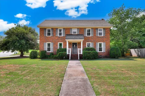 449 Parliament Road