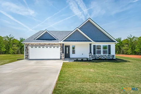 183 Lost Maples Way
