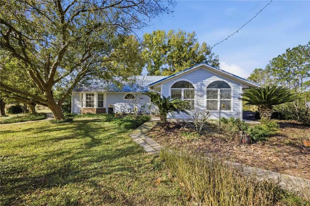 18004 NW 55TH PLACE Alachua, FL 32615