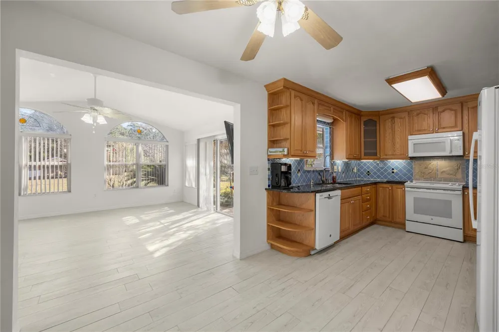 18004 NW 55TH PLACE Alachua, FL 32615