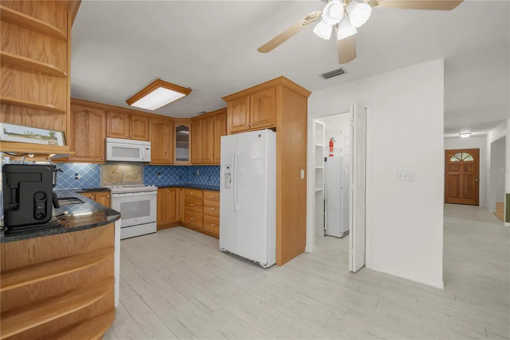 18004 NW 55TH PLACE Alachua, FL 32615