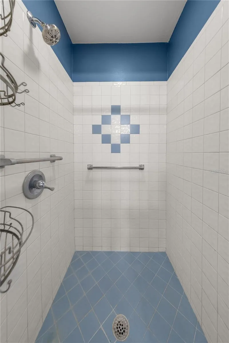 18004 NW 55TH PLACE Alachua, FL 32615