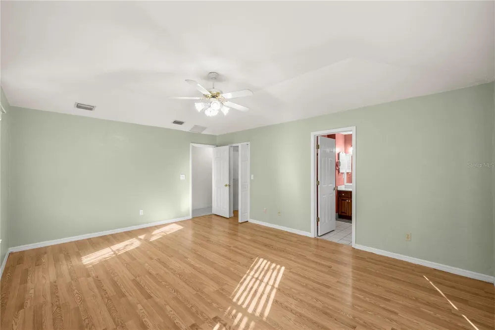18004 NW 55TH PLACE Alachua, FL 32615