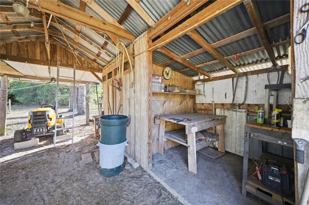 18004 NW 55TH PLACE Alachua, FL 32615