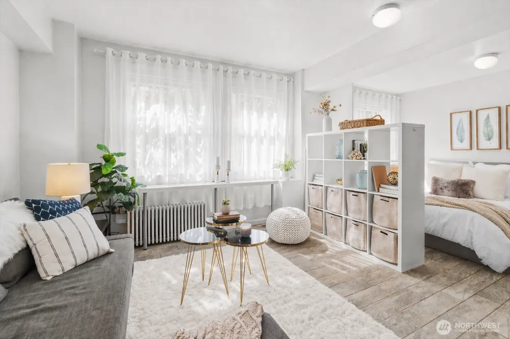 1017 Minor Avenue #206 Seattle, WA 98104