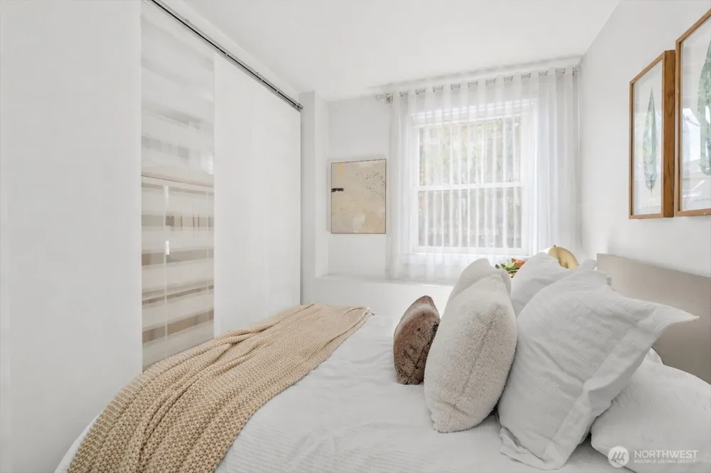 1017 Minor Avenue #206 Seattle, WA 98104