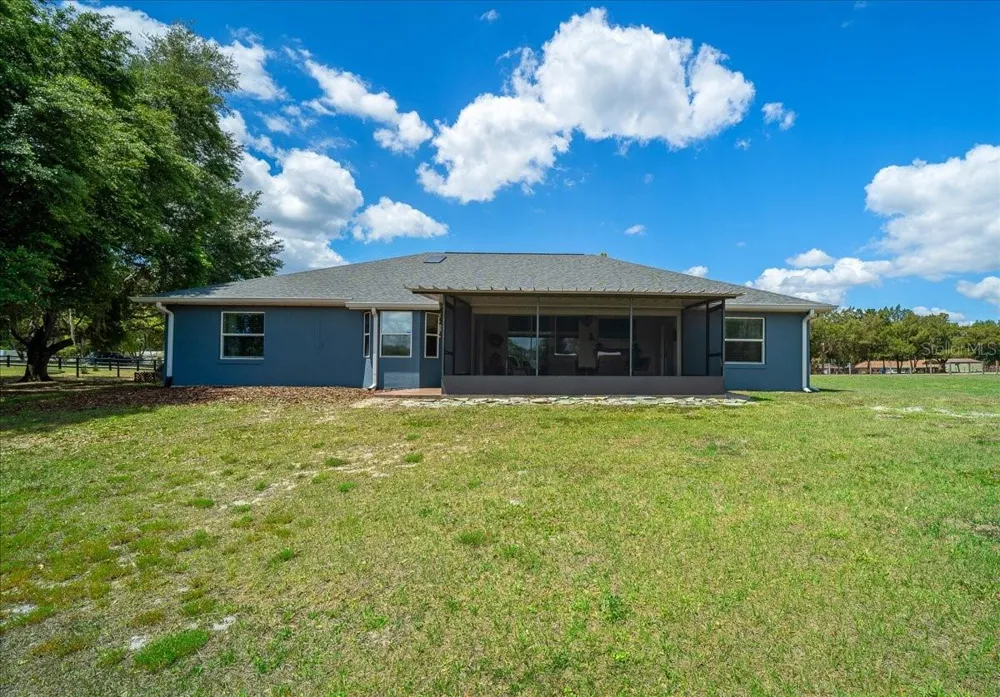 11985 SE 123RD AVENUE Ocklawaha, FL 32179