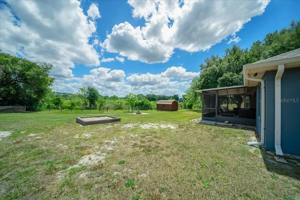 11985 SE 123RD AVENUE Ocklawaha, FL 32179