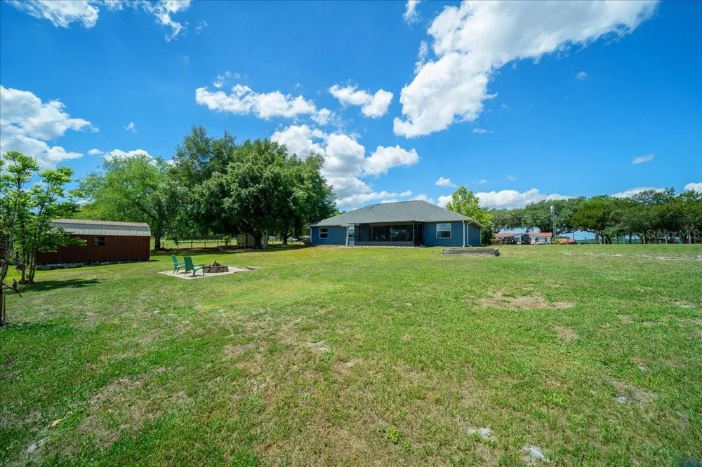11985 SE 123RD AVENUE Ocklawaha, FL 32179