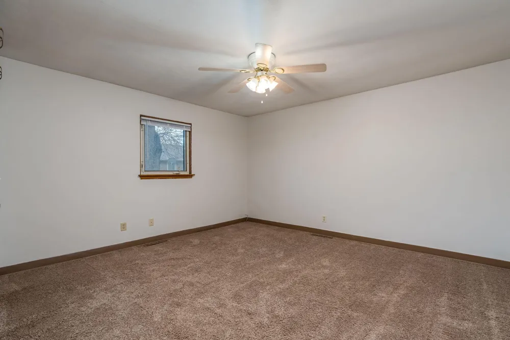 117 Jay Street Le Sueur, MN 56058