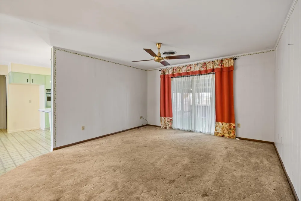182 Lakeview 2 Road El Campo, TX 77437