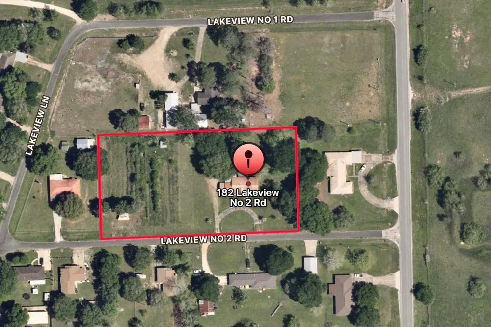 182 Lakeview 2 Road El Campo, TX 77437