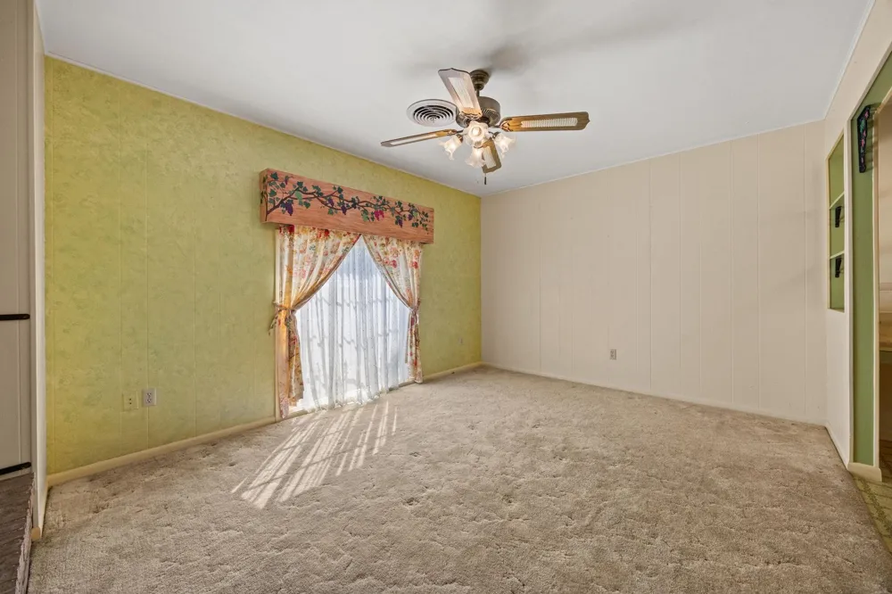 182 Lakeview 2 Road El Campo, TX 77437