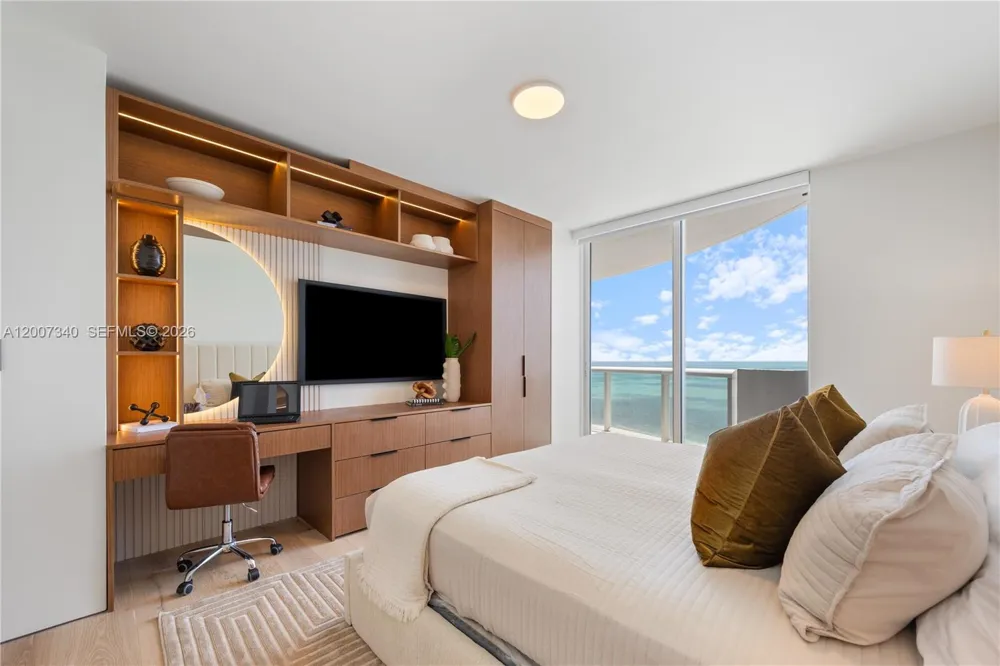 6365 Collins Ave #3904 Miami Beach, FL 33141
