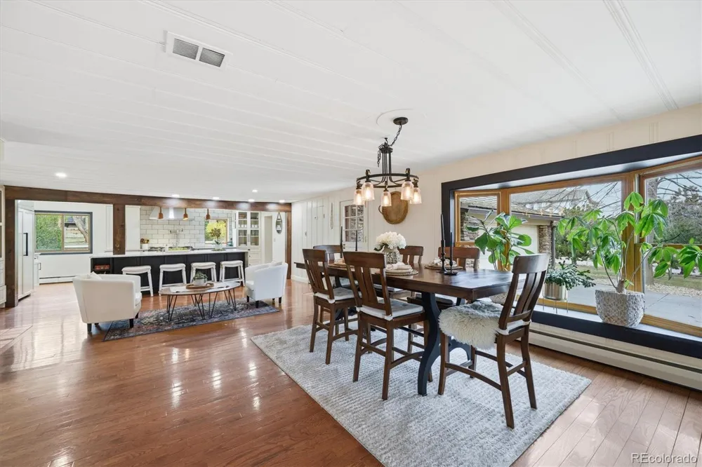 5697 Holman Way