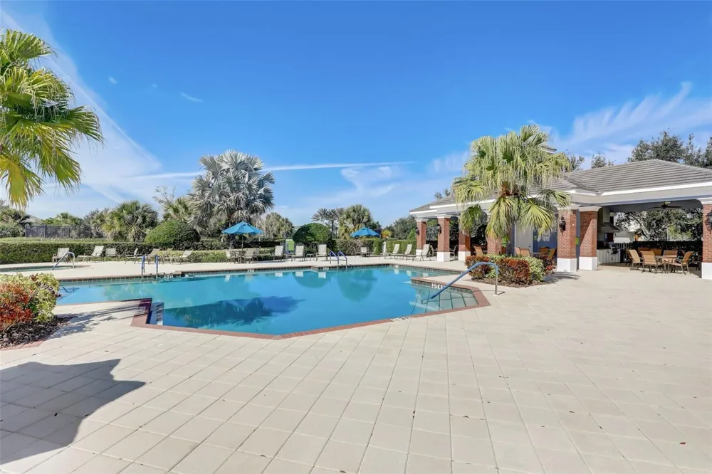 12307 WHISPER LAKE DRIVE Bradenton, FL 34211
