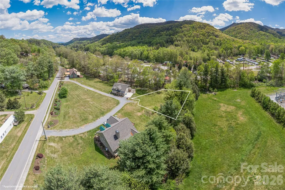 500 Sophie Road Maggie Valley, NC 28751