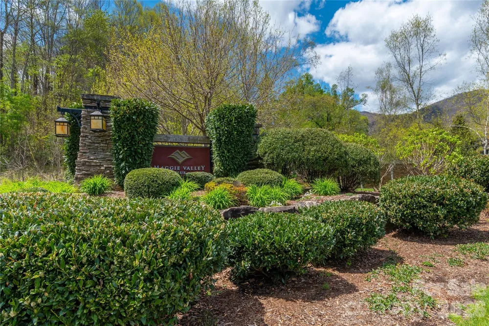 500 Sophie Road Maggie Valley, NC 28751