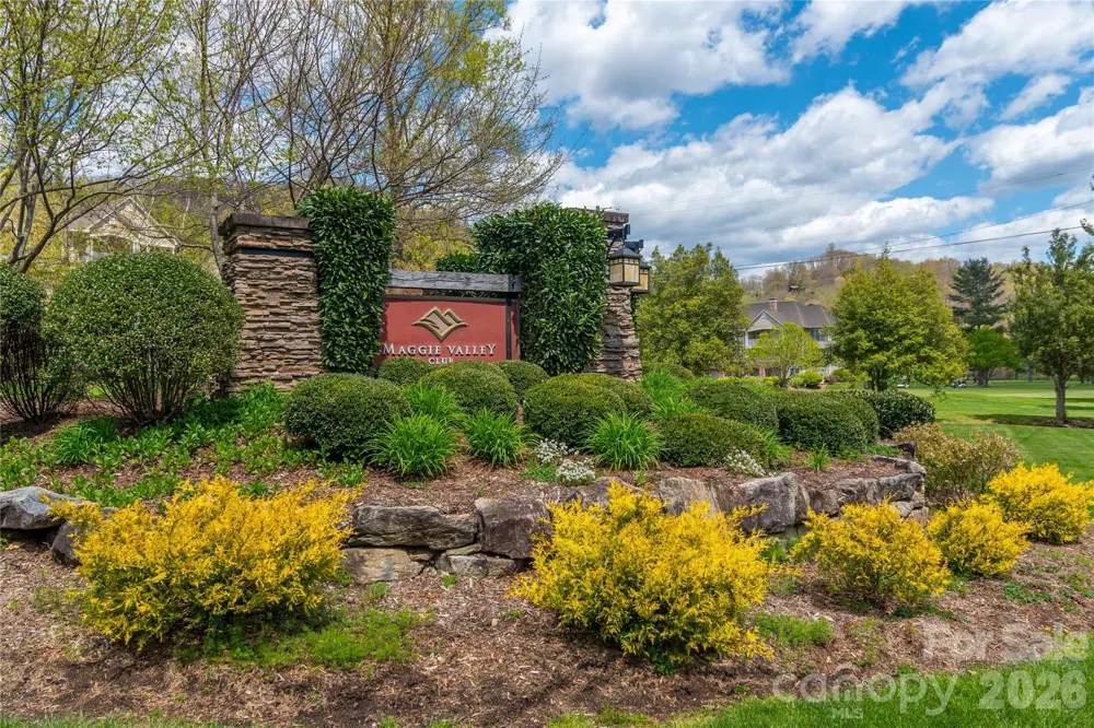 500 Sophie Road Maggie Valley, NC 28751