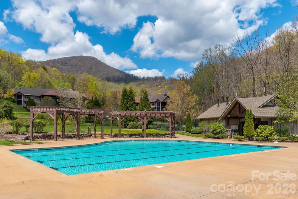 500 Sophie Road Maggie Valley, NC 28751
