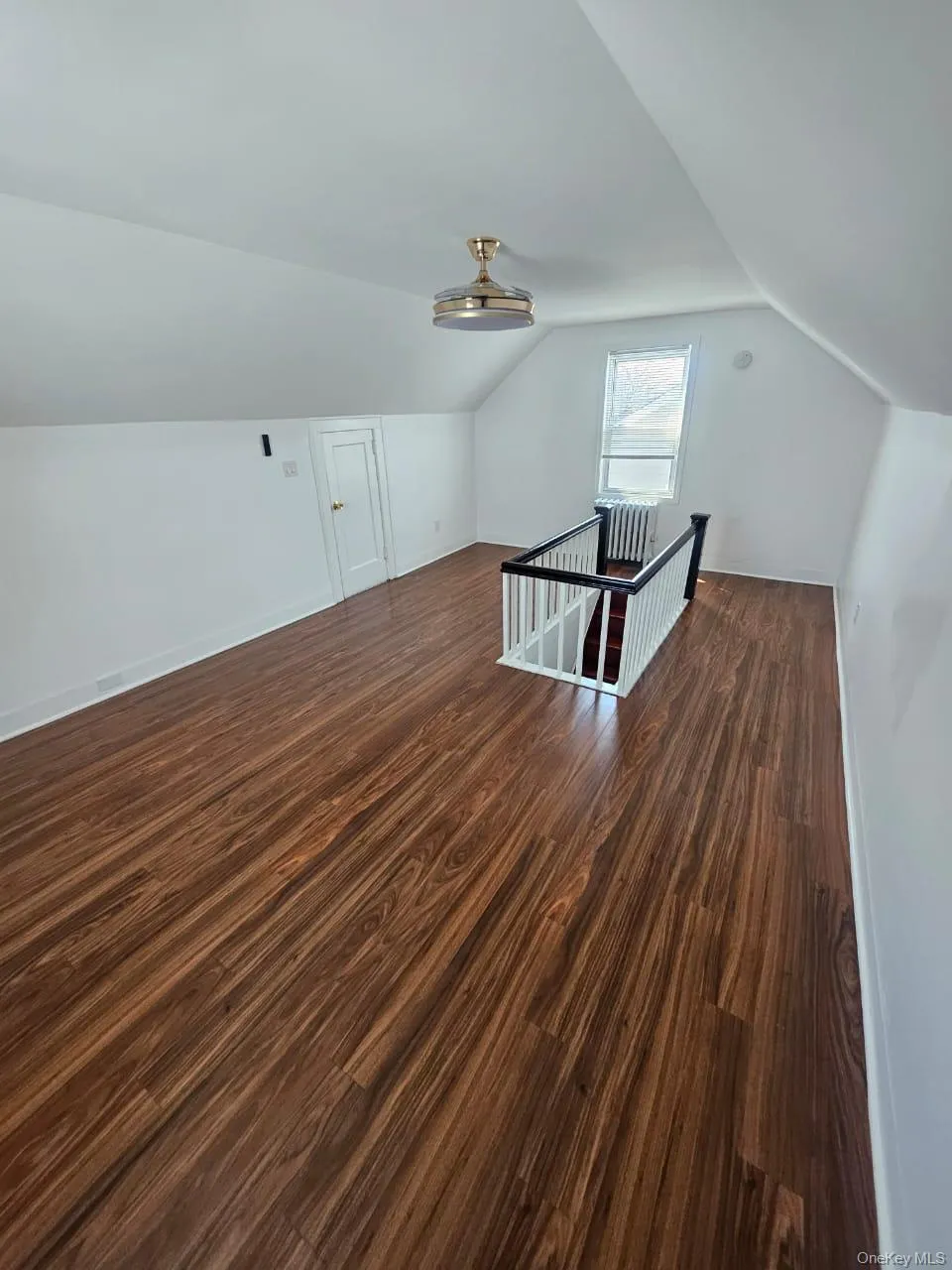 192-23 116th Road Saint Albans, NY 11412