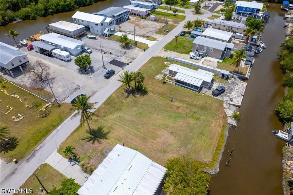 W Flamingo Drive Everglades City, FL 34141