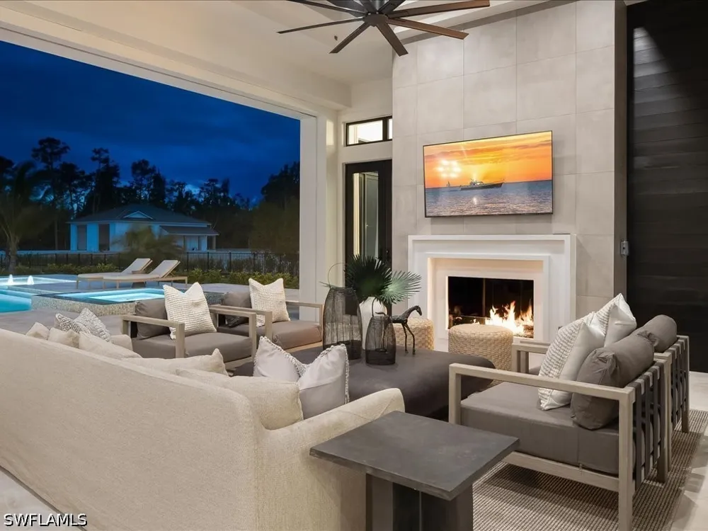 Daniels Road Naples, FL 34109