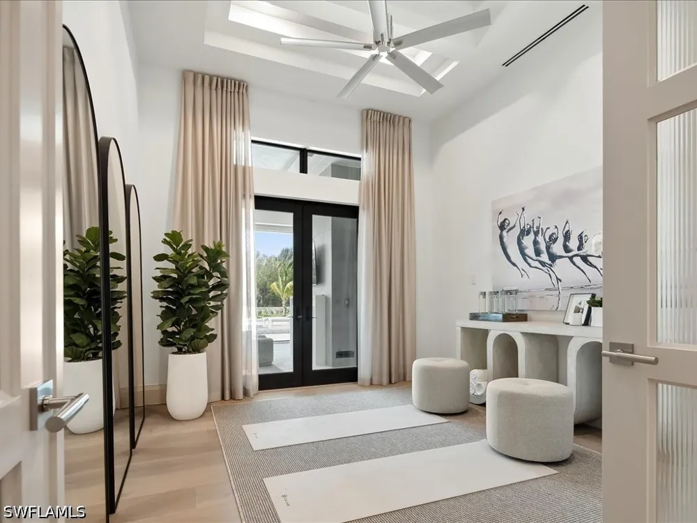 Daniels Road Naples, FL 34109