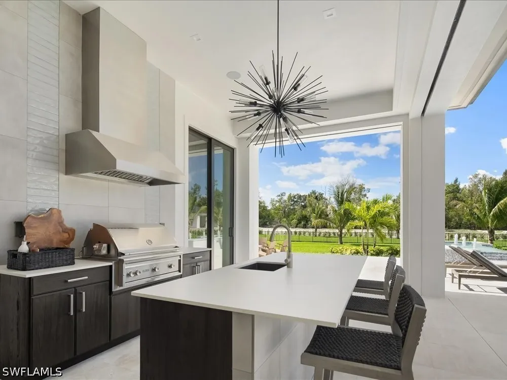 Daniels Road Naples, FL 34109