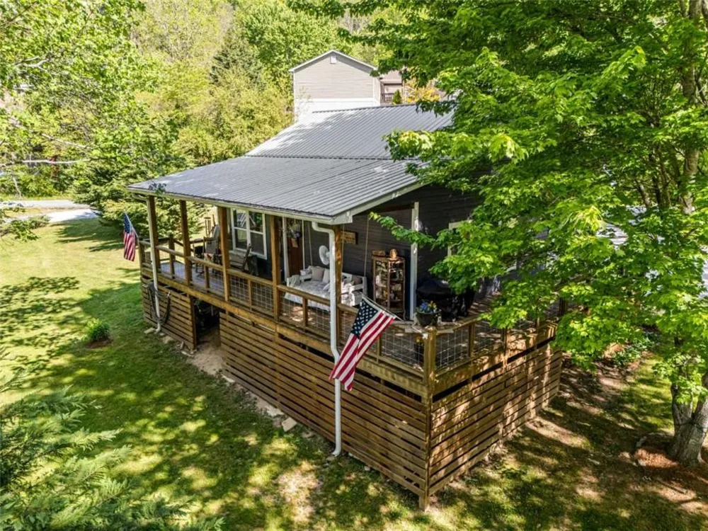 45 Hall Lane Clayton, GA 30525
