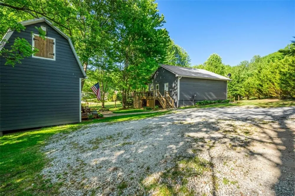 45 Hall Lane Clayton, GA 30525