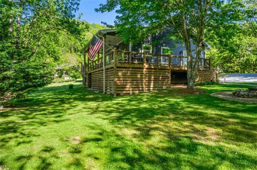 45 Hall Lane Clayton, GA 30525