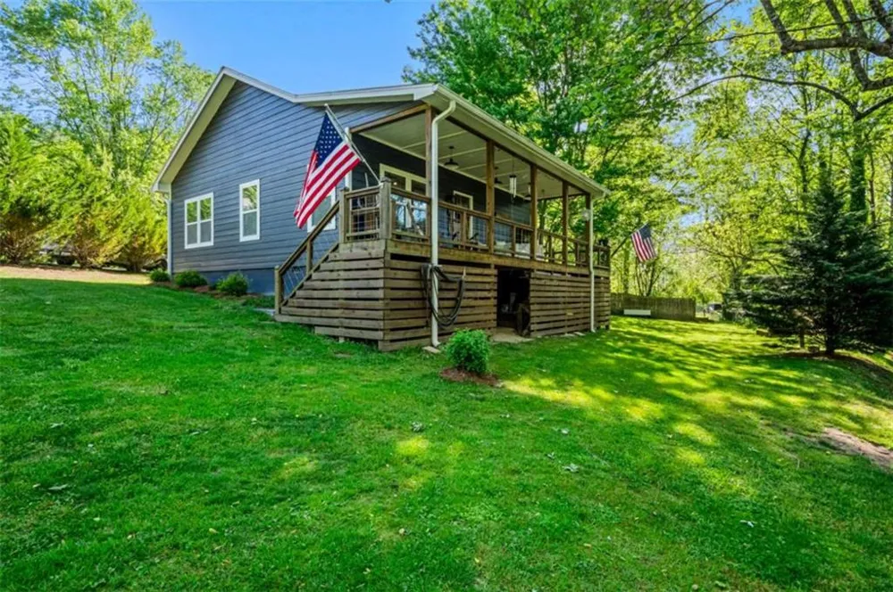 45 Hall Lane Clayton, GA 30525