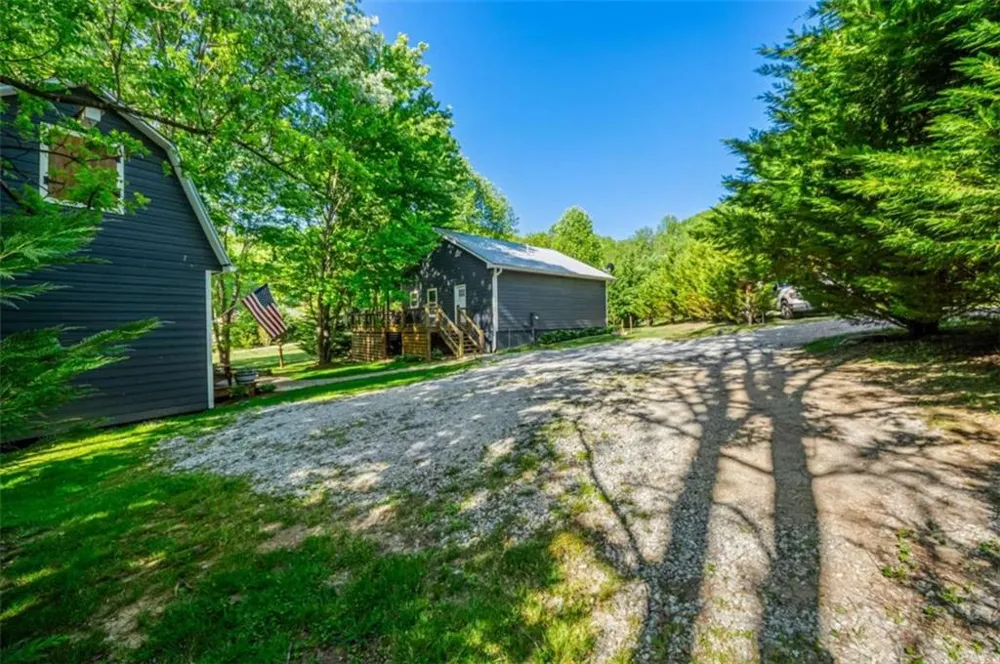 45 Hall Lane Clayton, GA 30525