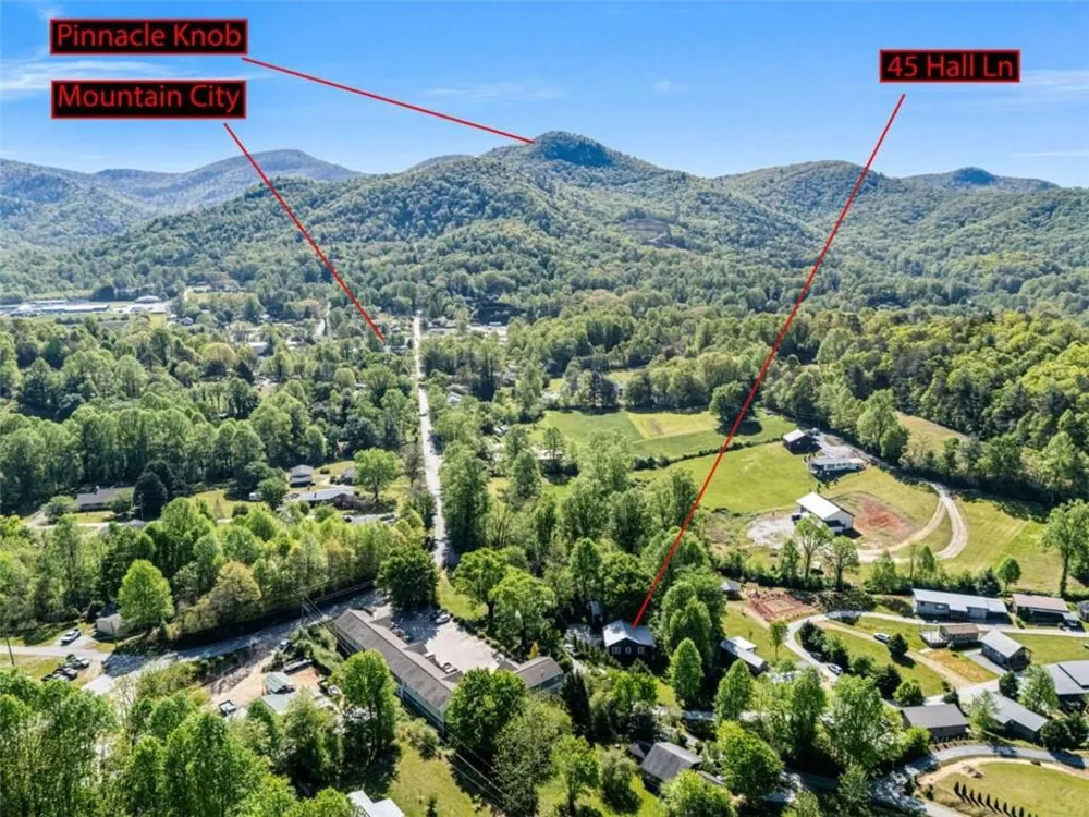 45 Hall Lane Clayton, GA 30525