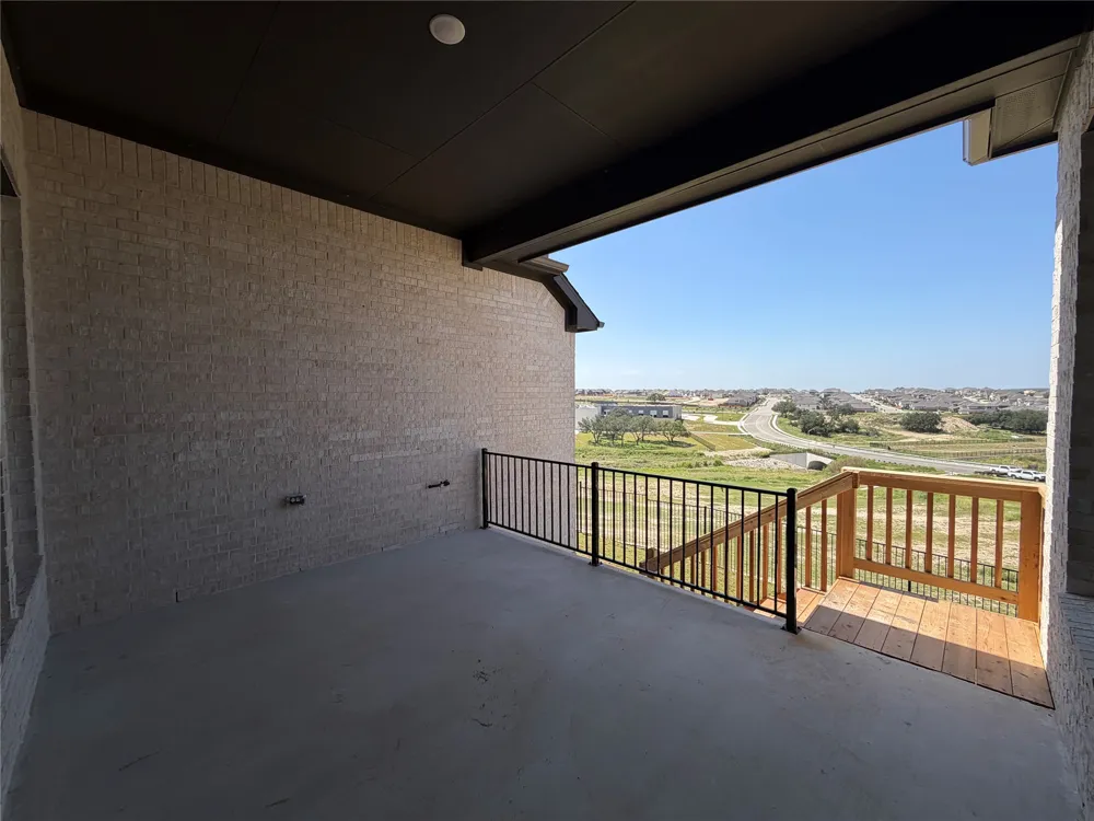 101 Uphill Drive Liberty Hill, TX 78642