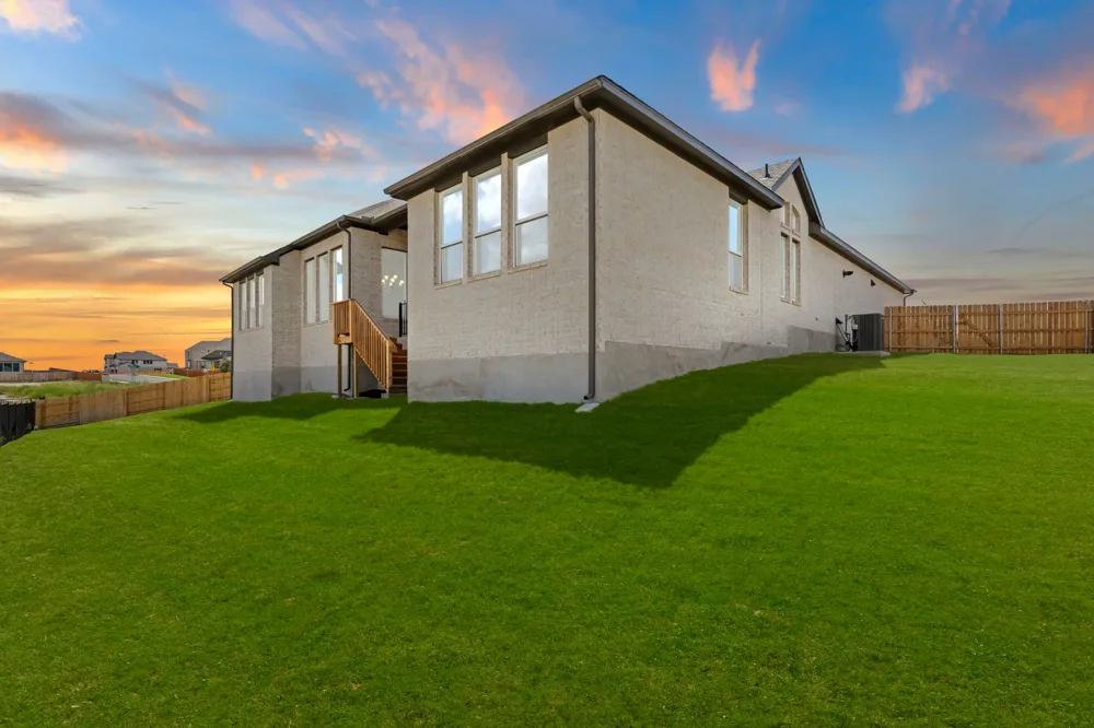 101 Uphill Drive Liberty Hill, TX 78642