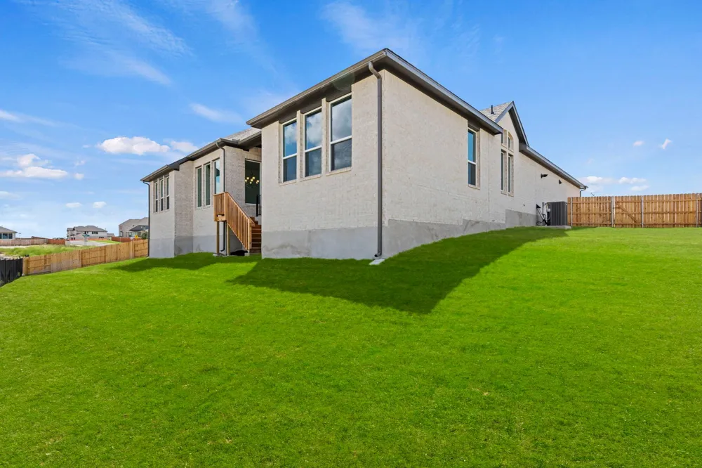 101 Uphill Drive Liberty Hill, TX 78642