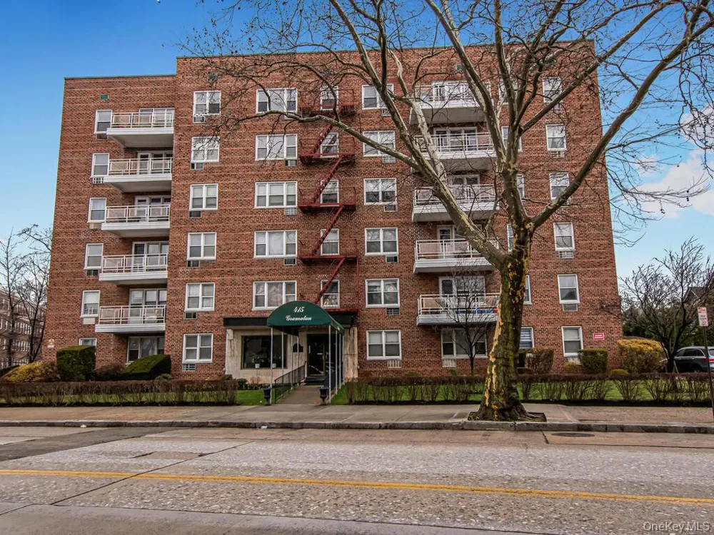 415 Gramatan Avenue #1C Mount Vernon, NY 10552