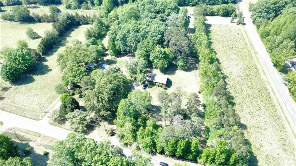 1172 Crestview church Road Asheboro, NC 27205