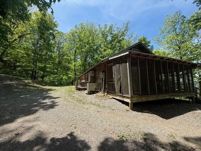 Pitts Gap Mtn Road Pikeville, TN 37367