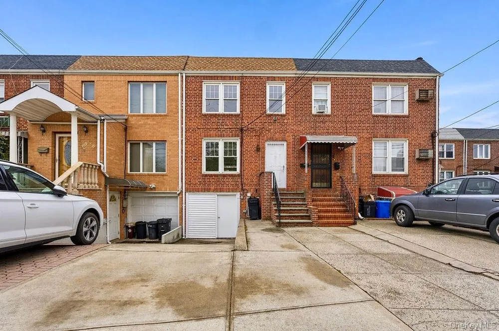 6916 Fresh Meadow Lane Fresh Meadows, NY 11365