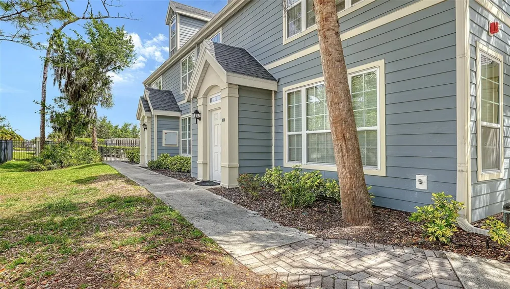5501 ROSEHILL ROAD #105 Sarasota, FL 34233