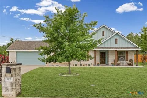1701 Meadow Lane