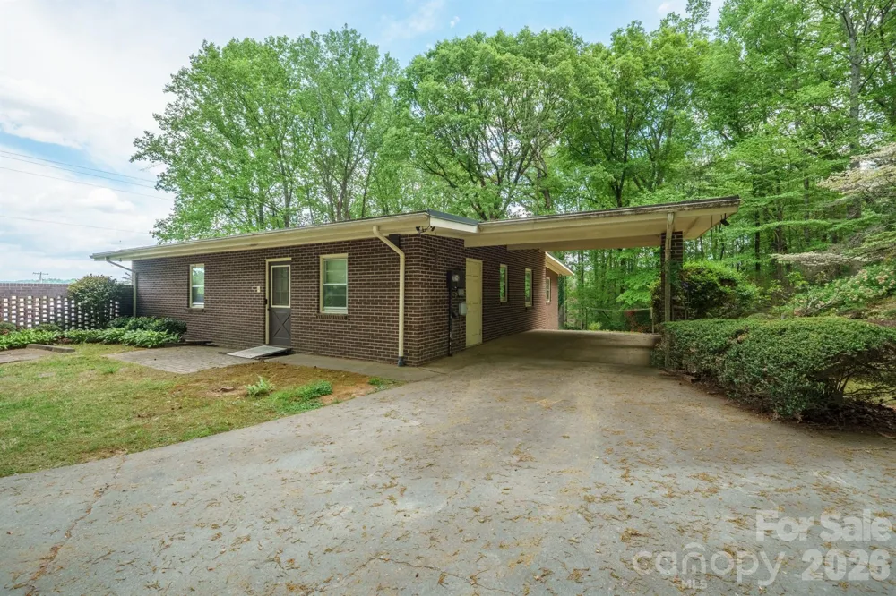4543 Hickory Boulevard Granite Falls, NC 28630