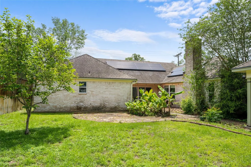 315 E Fannin Street La Grange, TX 78945